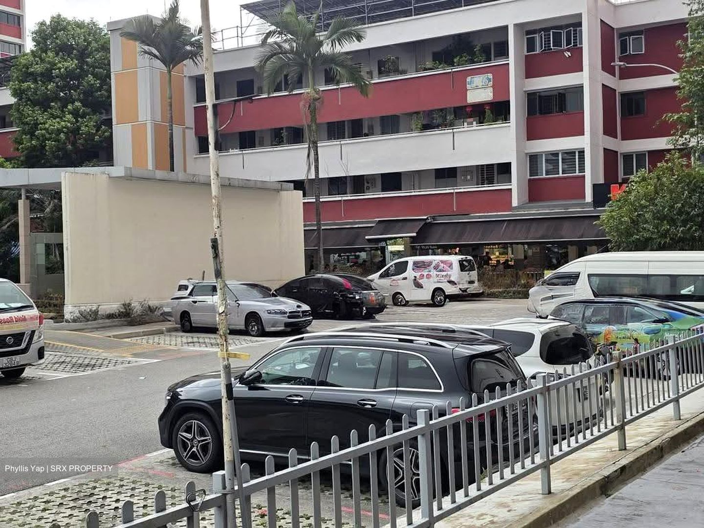 Hougang Avenue 3 (D19), Shop House #625965901